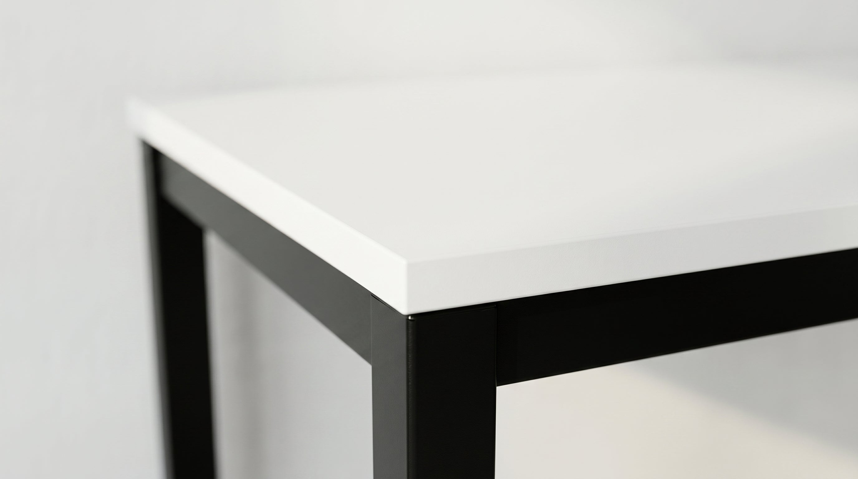 MAX DESK