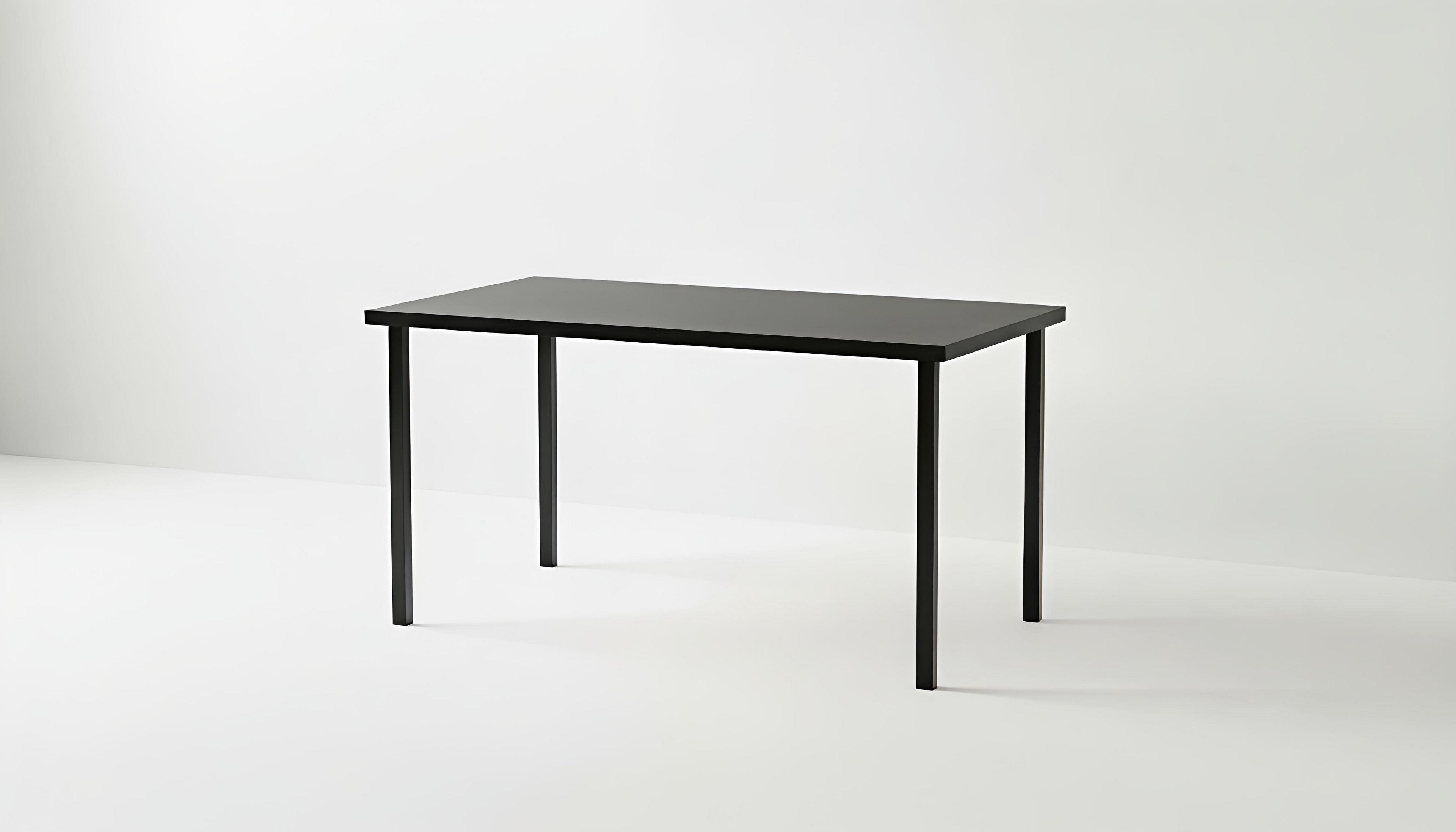 AERON DESK