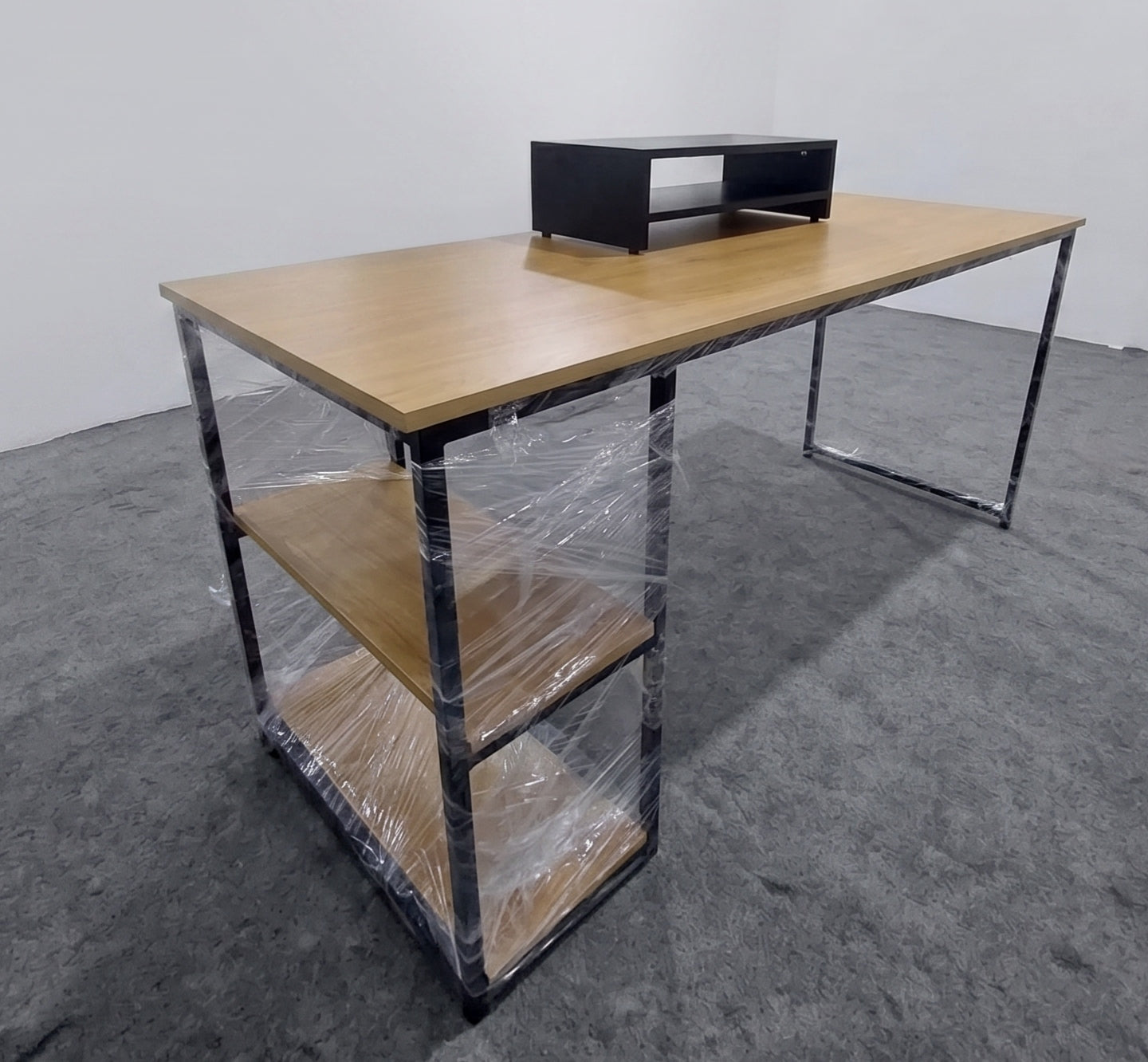 LIVO DESK